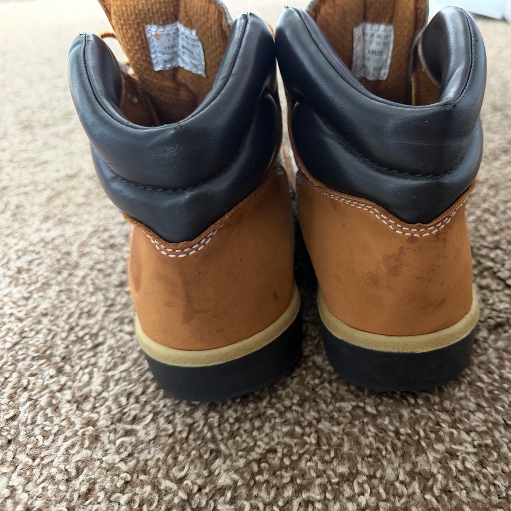 Timberland Junior Field Boots Wheat Leather Mesh Style 15945 Boys Size 5 - Picture 3 of 5